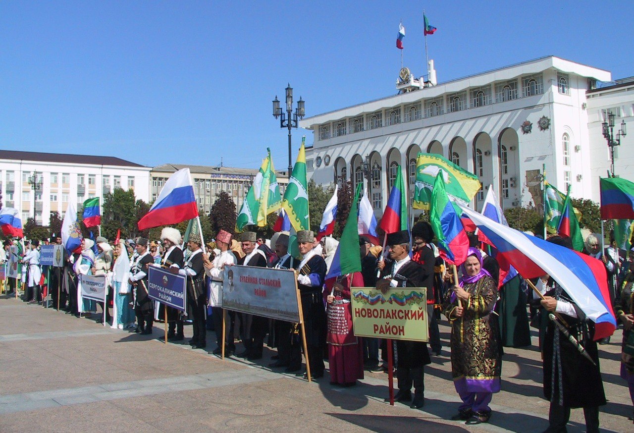 площадь в махачкале