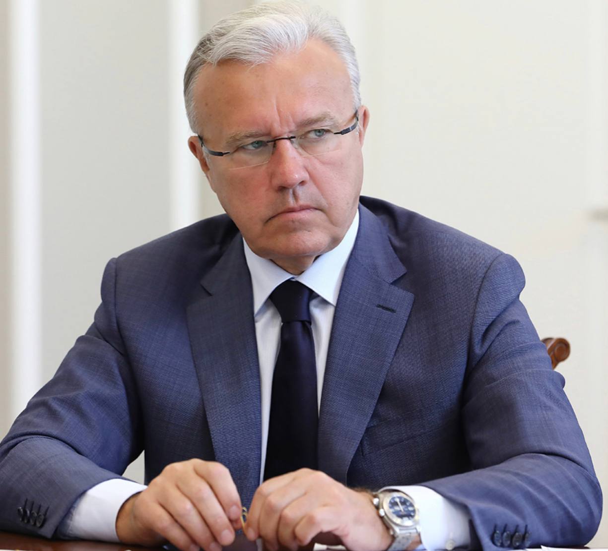 Губернатор красноярского края усс фото