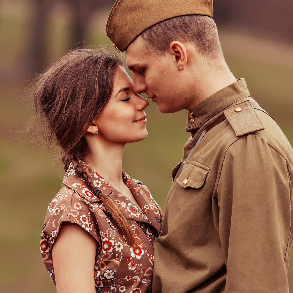 военное фото любовь