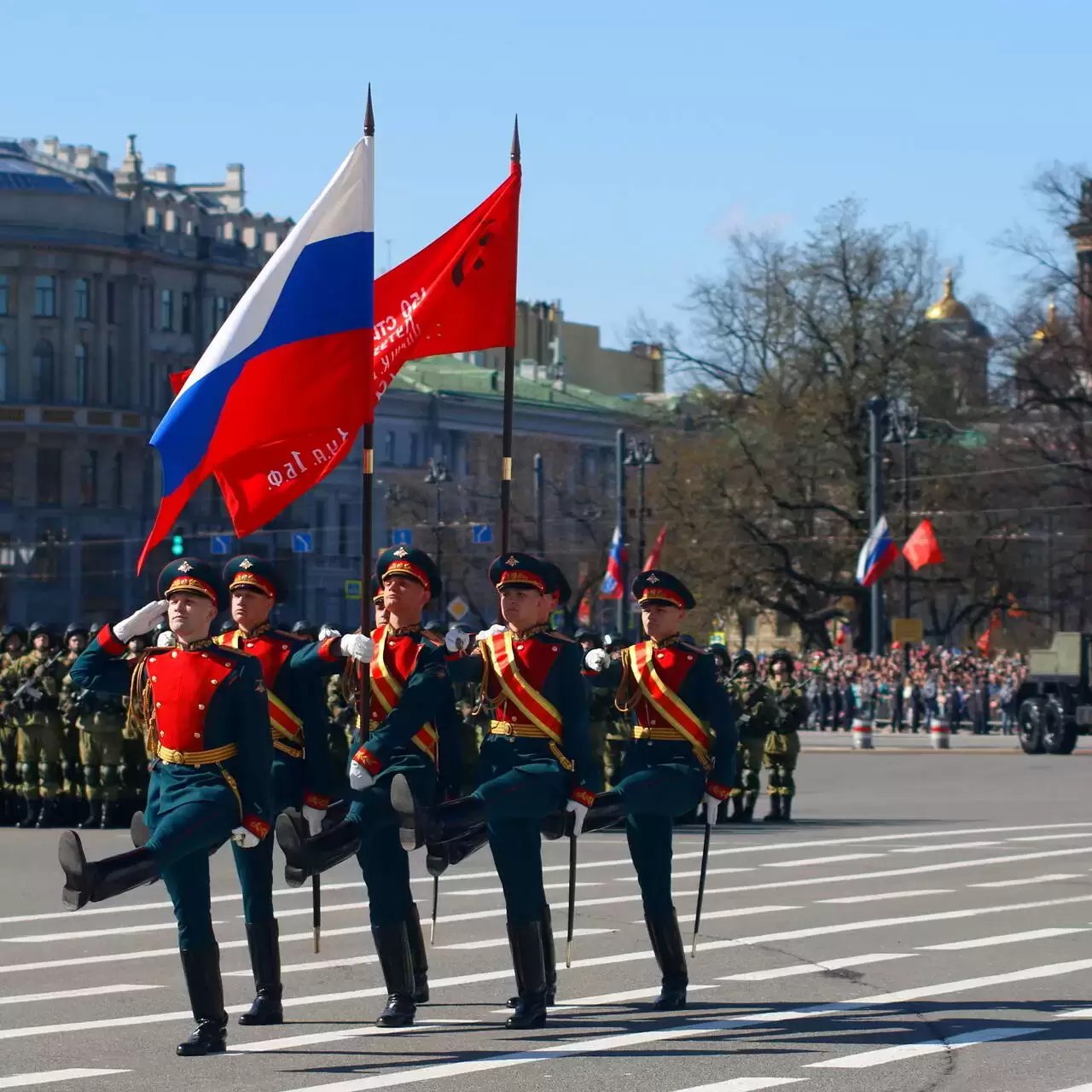 флаги на красной площади