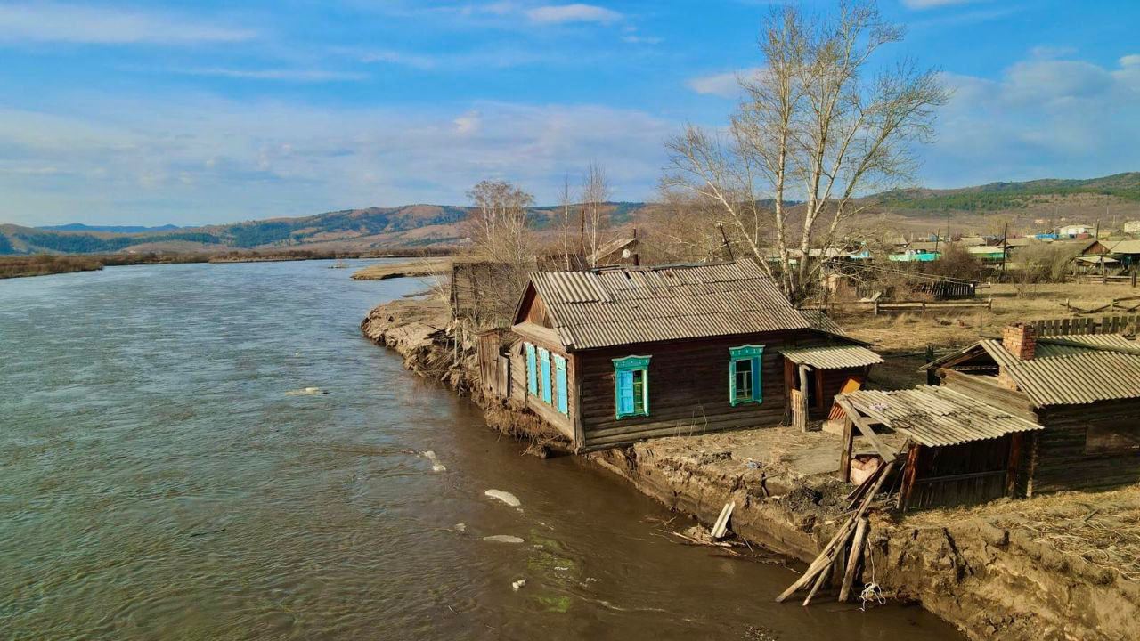 Наушки бурятия. Наушки Кяхтинский район Бурятия. Бурятия деревня. Наводнение в Бурятии.